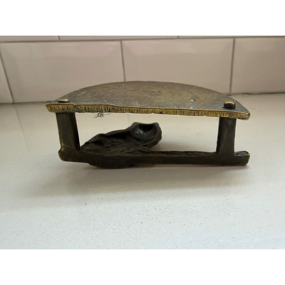 Vintage Brass Cat Letter Holder Napkin Stand Fireplace Feline Desk Decor - Picture 4 of 4